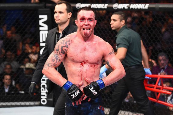 O lutador norte-americano Colby Covington disparou mensagens de ódio contra o Brasil e os brasileiros neste fim de semana. Ele enfrentou o brasileiro Demian Maia no UFC São Paulo no último sábado 28 no Ginásio do Ibirapuera; "Esse lugar é um buraco. Odeio o Brasil, odeio São Paulo", disse; Covington também chamou os torcedores brasileiros de "animais imundos"