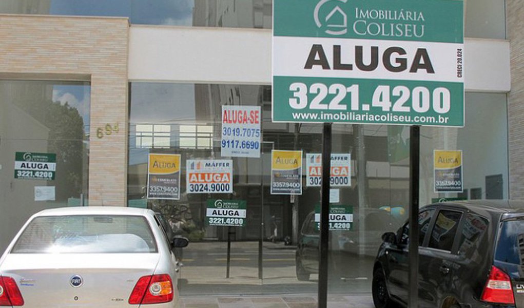 Índice Geral de Preços-Mercado (IGP-M) subiu mais do que o esperado em novembro e fechou o mês com alta de 0,52%, ante 0,20% no mês anterior, devido à maior pressão dos preços nos atacado; Índice de Preços ao Produtor Amplo (IPA), que mede a variação dos preços no atacado e responde por 60% do indicador geral, encerrou novembro com alta de 0,66%, contra 0,16% no período anterior, segundo dados da Fundação Getulio Vargas (FGV)