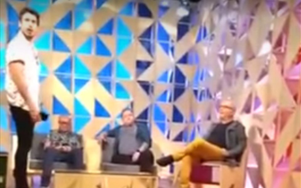 




O ator João Vicente e o jornalista Marcelo Tas, que apresentam o programa Papo de Segunda, do canal GNT, foram protagonistas de uma briga homérica que vazou nas redes; leia reportagem da revista Fórum e confira o vídeo




