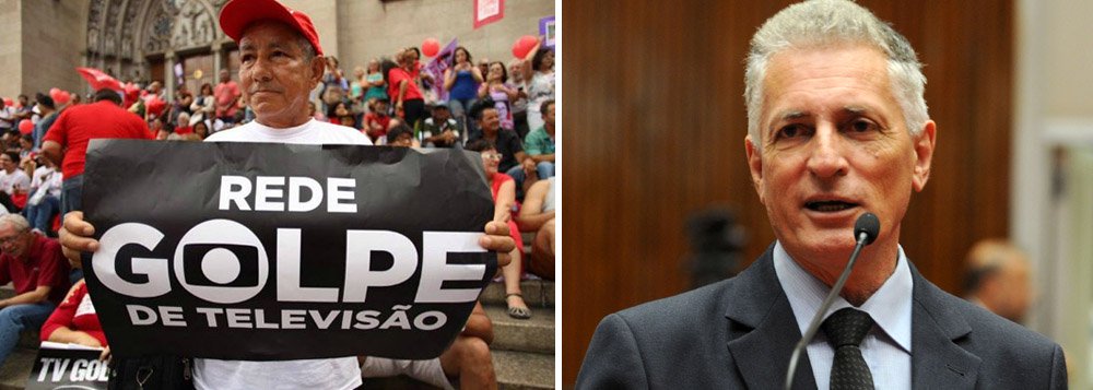 O deputado Rogério Correia (PT-MG) enviou um recado às organizações Globo, criticando o posicionamento da rede sobre a democracia no Brasil; "Democracia sem povo é futebol sem bola, é roda de samba sem Cartola, é Minas Gerais sem montanha. Simplesmente não dá", afirmou;  jornal O Globo de segunda-feira (4/12) defende, sem qualquer constrangimento, a democracia sem povo; em artigo intitulado "O Judiciário definirá 2018", o jornal não apenas constata um fato, mas o defende