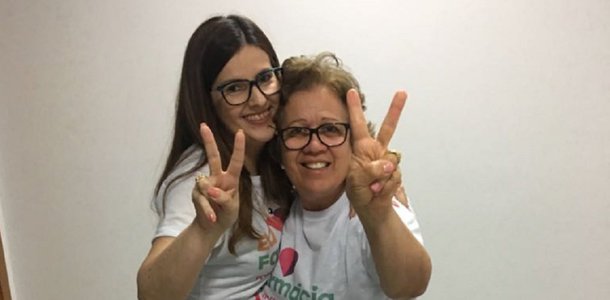 Chapa 2 - Eu Amo Farmácia, encabeçada pela farmacêutica e atual vice-presidente Lorena Baia, foi eleita nesta sexta-feira (10) para a Diretoria do Conselho Regional de Farmácia de Goiás (CRF-GO) no quadriênio 2018-2021; o grupo obteve 48,4% dos votos, contra 41,5% da chapa adversária, Amor Pela Farmácia, encabeçada pela cerimonialista Nara Luíza de Oliveira; Chapa 2 também elegeu a atual presidente do CRF-GO, Ernestina Rocha, para a cadeira ao Conselho Federal de Farmácia (CFF), com 48,4% dos votos