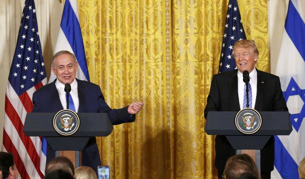 Se a jogada for essa, estamos diante de uma iniciativa geopolítica de gênio de Trump. Claro, o processo a seguir é o reconhecimento do Estado judeu pelos palestinos, abrindo caminho para um amplo acordo de paz. Sem esse último, Israel não aceitaria um Estado palestino 