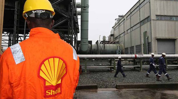 Federação Única dos Petroleiros (FUP) afirmou nesta quarta-feira, 22, que a petroleira Shell, que fez lobby e obteve alterações nas regras do pré-sal brasileiro no governo de Michel Temer, já é "velha conhecida na indústria de petróleo" por modus operandi que passam ao largo da lei; "A empresa anglo holandesa responde a acusações criminais na Suprema Corte da Nigéria por desvio de recursos públicos e pagamento de propinas durante a compra de um dos maiores campos de petróleo do país, vendido por US$ 1,3 bilhão, dos quais apenas US$ 210 milhões chegaram aos cofres do governo", denuncia a FUP