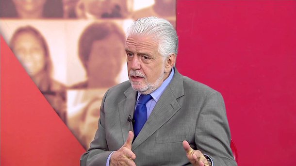 A "prospecção" e a "atração de novos investimentos" são os principais objetivos da missão que o secretário estadual de Desenvolvimento Econômico, Jaques Wagner, inicia nesta sexta-feira, em Xiamen, na China; a Bahia é o terceiro produtor brasileiro de rochas ornamentais em valor que, pela diversidade em textura e padrões cromáticos, têm excelente aceitação nos mercados nacional e internacional; "Nosso estado possui grandes jazidas de rochas ornamentais, instalações e know-how adequados para lavra desse bem mineral e instalações de unidades de beneficiamento. Além de agregar valor à cadeia, um investimento como esse gera empregos e renda para os baianos", afirma Wagner