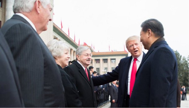 A Coreia do Norte disse neste sábado que a primeira viagem do presidente dos EUA, Donald Trump, à Ásia, mostrou que ele é um “destruidor” e pediu por uma guerra na península coreana; “Trump, durante sua visita, revelou sua verdadeira natureza como destruidor da paz e estabilidade mundiais e implorou por uma guerra nuclear na península coreana”, disse o porta-voz do Ministério das Relações Exteriores em comunicado divulgado pela agência estatal de notícias