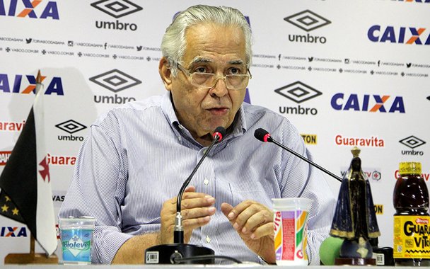 O Ministério Público do Rio de Janeiro (MPRJ) ajuizou uma ação civil pública pedindo o afastamento de Eurico Miranda da presidência do Clube de Regatas Vasco da Gama, assim como de toda a diretoria; o MP pede que o Vasco seja multado em R$ 500 mil; o MPRJ considera que a diretoria do clube foi conivente com a torcida Força Jovem, que tinha permissão do clube para frequentar jogos do Vasco, apesar de estar banida dos estádios pela Justiça desde 2014