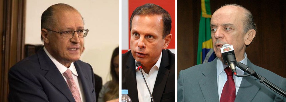 O prefeito de São Paulo, João Doria, que era vendido como "anti-Lula", já desistiu de concorrer à presidência da República; sua imagem foi ao chão com a traição ao governador Geraldo Alckmin, as viagens inúteis pelo País e a ração que ele pretendia oferecer aos pobres; o novo plano de Doria, agora, consiste em se reconciliar com Alckmin para tentar ser governador de São Paulo, em 2018; no entanto, mais uma vez, ele deve fracassar, uma vez que o senador José Serra (PSDB-SP) já articula sua candidatura com o apoio do presidente interino do PSDB, Alberto Goldman; ou seja: Doria terá mesmo que tentar ser prefeito de São Paulo – algo que ele parece abominar