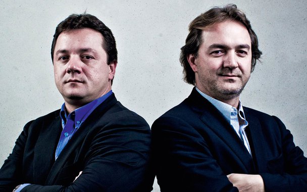 A Associação dos Investidores Minoritários (Aidmin) abrirá uma ação civil contra os irmãos Batista para que indenizem a J&amp;F a fim de minimizar eventuais prejuízos dos investidores diante de atos ilícitos praticados pelos empresários; a ideia é encaminhar o processo ao Ministério Público, pedindo um ressarcimento equivalente ao dano causado à empresa; cifra ainda será discutida, mas se aproxima de R$ 1 bilhão