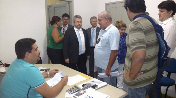 Mais de 100 servidores do município de Japaratinga, no Litoral Norte de Alagoas, foram exonerados de quatro cargos, em resposta a um processo judicial que durou quase 20 anos; nomeações foram anuladas após a Justiça constatar irregularidades na ordem de convocação dos candidatos aprovados