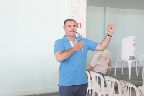Da televisão alagoana para cargos em Prefeituras, Câmaras de Vereadores, Assembleia Legislativa e Câmara dos Deputados, foi o salto que muitos apresentadores conseguiram nas últimas eleições; no entanto, o deputado federal Cícero Almeida (Podemos) é o último remanescente com mandato eletivo; fenômeno foi iniciado nos anos 80, mas pode estar com os dias contados