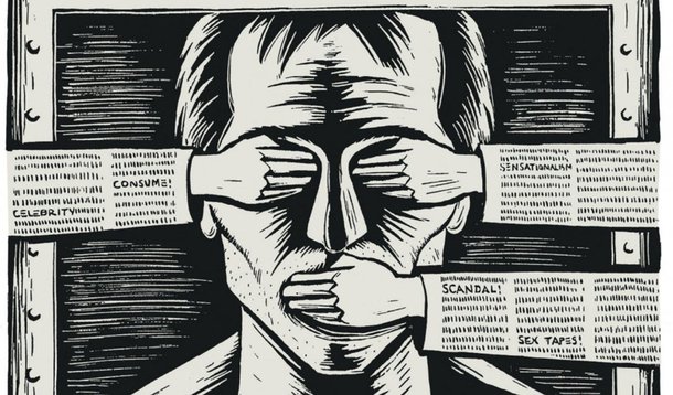 Jornalista Fernando Brito faz duras críticas à emenda aprovada na reforma política que censura publicações na internet que se caracterizem como "discurso de ódio, disseminação de informações falsas ou ofensa em desfavor de partido ou candidato"; "E se a direita e seus exércitos de robôs cibernéticos dispararem denúncias contra este blog e outros, de esquerda, denunciarem algo, isso é ofensa?", questiona; "Isso é uma estupidez e uma porta aberta para a completa ditadura da informação. E o museu da internet, onde basta um histérico para acusar. E histéricos não faltam", diz Brito