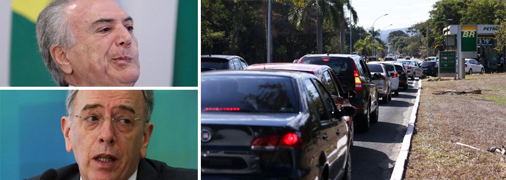 Michel Temer compra deputados e Pedro Parente, presidente da Petrobrás, aumentará os preços dos combustíveis para cobrir o rombo nos cofres públicos. Para compensar os R$ 4 bilhões gastos por Temer para se safar, a estatal aumentará em 0,2% o preço da gasolina e 1%  para o diesel nas refinarias