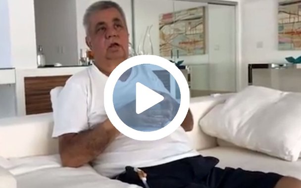 O presidente da Assembleia Legislativa do Rio de Janeiro, Jorge Picciani, agradeceu à equipe médica depois de ser internado no último dia 17 para um tratamento de câncer; ele foi submetido à retirada da bexiga e próstata; "Quero agradecer muito a todos dos funcionários do hospital, desde as pessoas da limpeza, da higiene, dos técnicos em enfermagem, dos fisioterapeutas, das nutricionistas, dos médicos", afirmou; "Foi com muita fé, muito foco e esperança que estou superando essa fase"