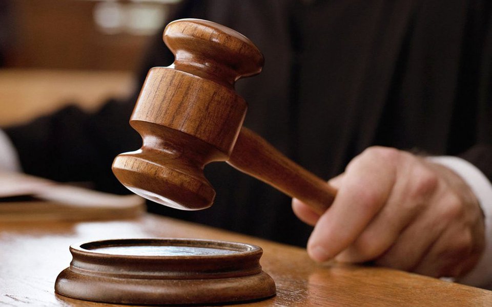 Pedidos de recuperação judicial no Brasil em julho cresceram 16,2 por cento na comparação com junho, segundo dados da Serasa Experian; na comparação com o mesmo período do ano anterior, porém, houve queda de 26,3%; no acumulado de janeiro a julho, os pedidos de recuperação judicial caíram 25,9% sobre o mesmo intervalo de 2016