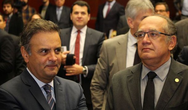 Mais uma vez, o  ministro do Supremo Tribunal Federal Gilmar Mendes quebra o decoro do cargo; O jornalista Fernando Brito, do blog Tijolaço, comenta a postura de Gilmar, ao criticar o Procurador-Geral da República, Rodrigo Janot, por ter pedido novamente a prisão do senador Aécio Neves (PSDB-MG); Gilmar mandou que Janot lesse a Constituição e Brito, por sua vez, pediu que Gilmar lesse a Lei da Magistratura
