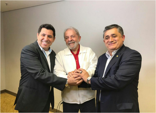 O presidente estadual do PT, Francisco de Assis Diniz, confirmou que a passagem do ex-presidente Lula pelo Ceará será nos dias 29 e 30 de agosto. O líder petista participará de atividades em Quixadá, no Sertão Central, em na região do Crajubar