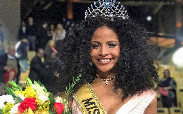 A piauiense Monalysa Alcântara disse que vai usar seu exemplo para ajudar no empoderamento das mulheres negras; “Através da minha história, vou ajudar as mulheres negras a se acharem mais bonitas e mostrar que elas são capazes de seguirem seus próprios sonhos, assim como eu segui o meu”, disse