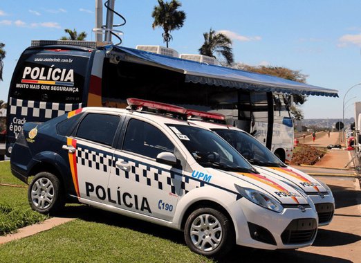 A Secretaria de Segurança Pública (SSP-DF) informou que o Distrito Federal teve redução de 22,6% nos registros de homicídios no primeiro semestre de 2017 em relação ao mesmo período do ano passado; a taxa é a menor desde 2000; nos seis primeiros meses do ano, foram registradas 236 ocorrências — 69 a menos que em 2016 (305 casos), quando também houve queda em relação ao ano anterior (319 registros)