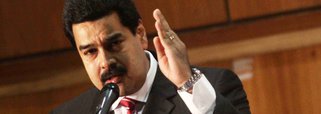 O presidente da Venezuela, Nicolás Maduro, afirmou que os 33 magistrados nomeados pelo Parlamento para substituir os juízes do Tribunal Supremo de Justiça (TSJ), considerados "ilegítimos" pelo órgão, serão presos "um a um" e terão os bens e contas bancárias congelados; "Estes que nomearam, usurpadores que andam por aí, todos serão presos, um a um, um atrás do outro. Todos vão presos e todos terão congelados os bens, as contas e tudo mais. E ninguém vai defendê-los", disse Maduro