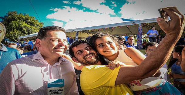  É o que aponta pesquisa Directa/GBrasil divulgada nesta segunda-feira (26); avaliação também mostra que 34,20% dos cidadãos consideram que o Governo está sendo conduzido por Marconi no caminho certo; a maioria dos goianos aprova a forma de governar de Marconi, com 53,1% dos entrevistados considerando positiva a administração