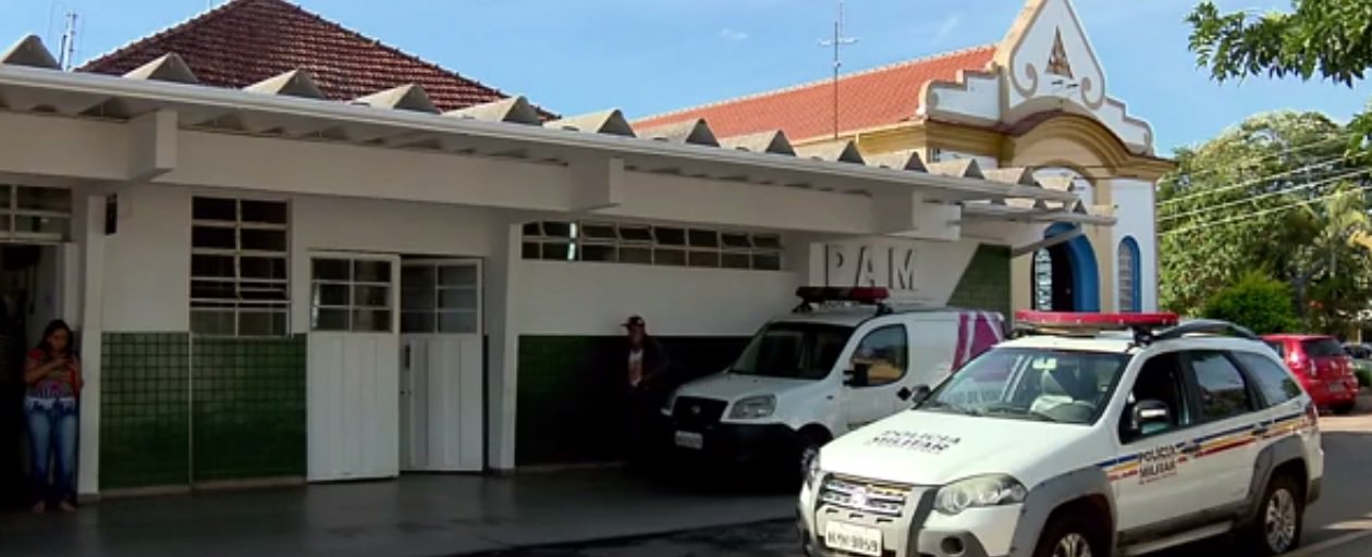 A Santa Casa de Misericórdia do Hospital São Francisco de Assis, de Três Pontas (MG), não consegue arcar com os gastos, e as dívidas já chegam a R$ 19 milhões; é o que aponta um ofício encaminhado pela diretoria da instituição à secretaria de Saúde do município; o número de plantonistas está cada vez menor por conta da crise e do atraso de quatro meses nos pagamentos