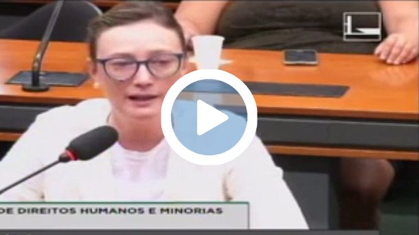 A deputada federal Maria do Rosário (PT) defendeu o direito à livre manifestação popular sem repressão das forças de segurança do Estado; “Vivemos uma situação de embrutecimento. Toda manifestação no Brasil tem uma contrapartida de violência inaceitável, independentemente da causa”, destacou durante audiência na Comissão de Direitos Humanos (CDH) que debateu os recentes abusos de violência em manifestações