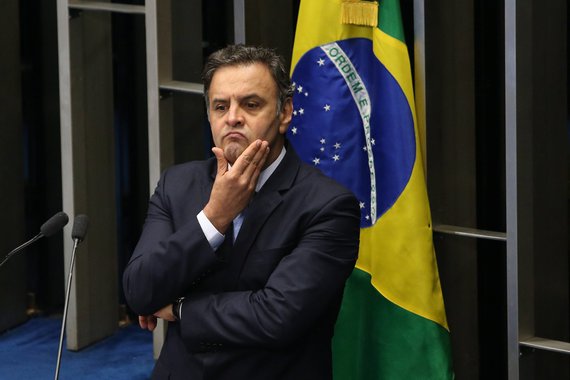 Levantamento feito pelo instituto Paraná Pesquisas mostra que o senador Aécio Neves (PSDB) é majoritariamente rejeitado pelos eleitores de Belo Horizonte; numa candidatura presidencial em 2018, Aécio teria apenas 6,7% de intenções de voto, ocupando a quinta colocação; o ex-presidente Lula lidera a preferência dos eleitores da capital mineira, com 19,9% de intenções 