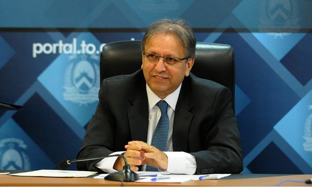 O governador do Tocantins, Marcelo Miranda, recebe os governadores dos estados membros do Consórcio Brasil Central (CBrC) e do Maranhão, na 15ª Reunião do Fórum de Governadores do Brasil Central, que ocorrerá no Ahãndu Eventos, em Palmas; este é o 3º encontro de 2017 e debaterá, entre outros temas de interesse comum, propostas de trabalho do Projeto de Turismo para o Brasil Central, visando o fomento e a comercialização de roteiros integrados entre os estados consorciados