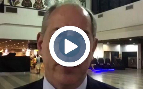 "Temer já trocou um terço dos deputados da CCJ. Se isso é feito assim, à luz do dia, com cargos, aliciamento e dinheiro, imagina o que ele está fazendo por debaixo dos panos", afirmou Ciro Gomes, pré candidato do PDT à presidência da república; sobre a reforma trabalhista, o presidenciável não poupou críticas; "Isso é uma coisa selvagem que traz o Brasil de volta ao século 19"