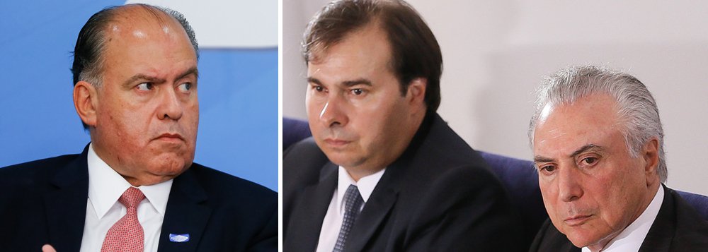 O presidente da Câmara, Rodrigo Maia (DEM-RJ), esteve com Michel Temer na manhã deste domingo 9; saiu e foi até a residência de Paulo Tonet Camargo, vice-presidente de Relações Institucionais do Grupo Globo, onde foi recebido para um almoço