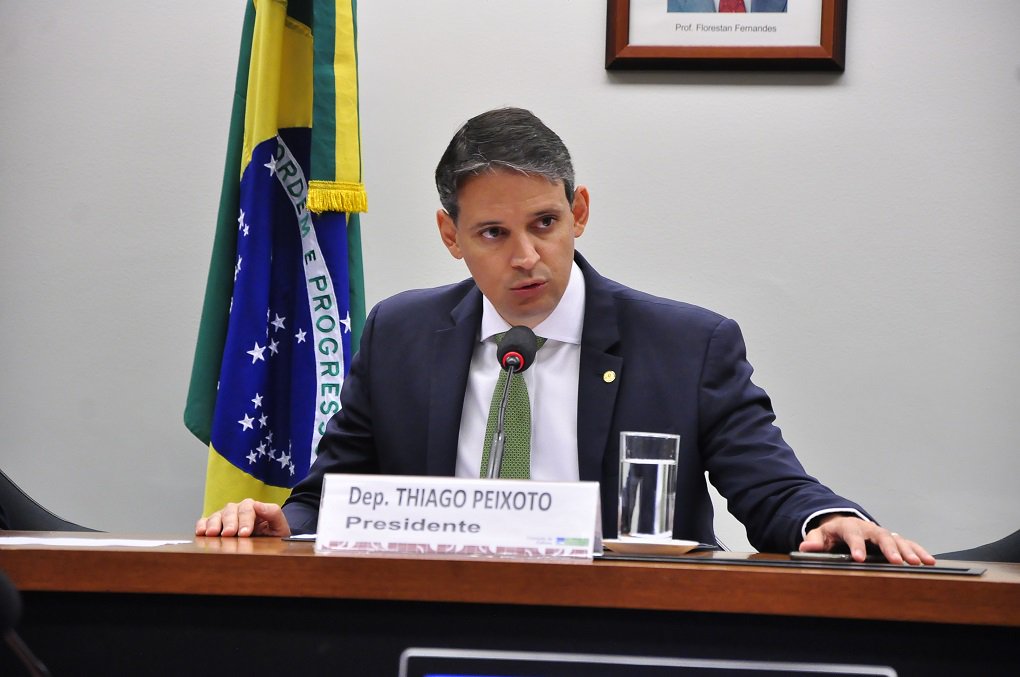O deputado federal Thiago Peixoto (PSD-GO) cobrou, neste fim de semana, mais atenção e recursos para a Cultura nacional e o ministério que a representa (MinC); para ele, a indicação do novo titular, Sérgio Sá Leitão, anunciada há alguns dias, foi acertada por ser um nome técnico e respeitado pela área; “Mas ele terá grandes desafios à frente”, alerta o parlamentar, que é presidente da Comissão de Cultura da Câmara dos Deputados e vem fazendo um trabalho relevante de repercussão nacional