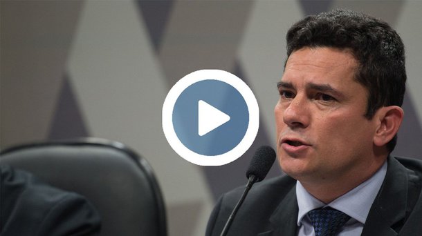 "É melhor ter um esquema de corrupção descoberto e algumas pessoas desse esquema punidas do que ter esse esquema de corrupção oculto para sempre. Uma forma é utilizar o criminoso contra os seus pares. É melhor ter alguém condenado do que ninguém condenado", disse o juiz da Lava Jato a respeito das delações premiadas, durante conferência em Portugal; ele também disse que nem todas as provas da investigação vêm das delações