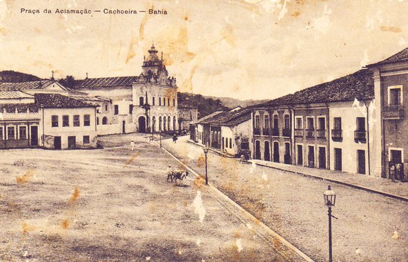 O 2 de Julho, data da entrada triunfal das tropas libertadoras brasileiras na tomada da capital baiana dos portugueses, em 1823, é o tema da nova exposição que a Diretoria de Museus do Instituto do Patrimônio Artístico e Cultural, unidade da Secretaria de Cultura do Estado, em parceria com a CCR Metrô Bahia, apresenta ao público na Estação Pirajá do Metrô; a mostra 'Salve o Dois de Julho: Memórias da Independência da Bahia' fica em cartaz de 1º a 9 próximos