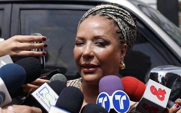 A América Latina poderá ter a primeira mulher negra presidenta de um país. Piedad Córdoba Ruíz, advogada colombiana de 62 anos, que já anunciou sua pré-candidatura ao Palácio Nariño, em 2018, é figura conhecida nos círculos da esquerda latino-americana; reportagem de Vanessa Martina Silva