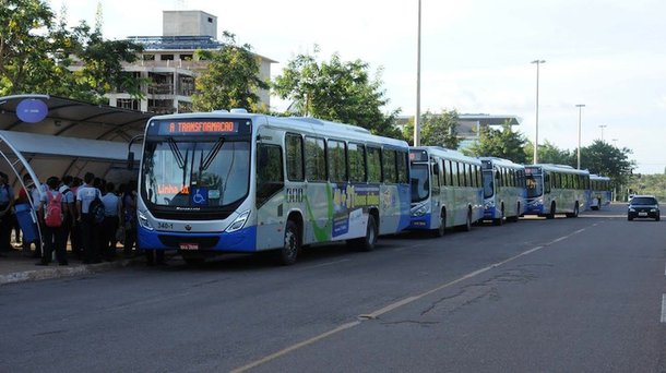 Começa valer nesta segunda-feira (26) o aumento da passagem do transporte coletivo em Palmas, de R$ 3,00 para R$ 3,50; o valor foi definido em fevereiro durante uma reunião do Conselho Municipal de Mobilidade e Transporte; é o terceiro reajuste em menos de dois anos