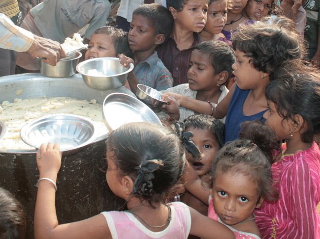 O estudo sobre a tragédia da fome em massa é outra das marcas de Amartya Sen