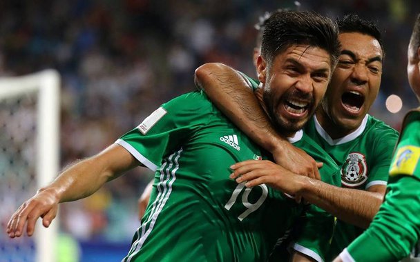 México marcou duas vezes em um animado segundo tempo para superar a Nova Zelândia por 2 x 1 e destruir os sonhos da rival de garantir sua primeira vitória na Copa das Confederações na 11ª tentativa; México terminou o dia como líder do Grupo A com quatro pontos, à frente de Portugal no saldo de gols; anfitriã Rússia está em terceiro com três pontos e a Nova Zelândia não tem nenhum