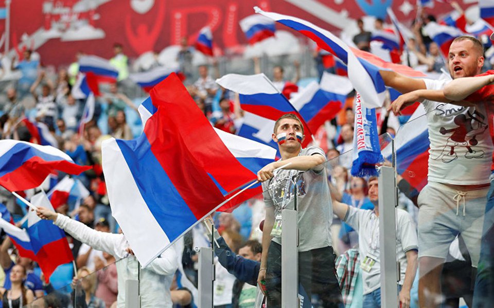 A Rússia se preparou bem para a futura Copa do Mundo 2018, demonstrando uma ótima organização na Copa das Confederações, afirmam as mídias ocidentais que cobriram o evento; até a BBC, que há pouco transmitiu um documentário sobre alegados "hooligans russos", reconheceu que, na Copa das Confederações, não houve quaisquer atos de racismo