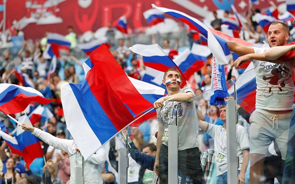A Rússia se preparou bem para a futura Copa do Mundo 2018, demonstrando uma ótima organização na Copa das Confederações, afirmam as mídias ocidentais que cobriram o evento; até a BBC, que há pouco transmitiu um documentário sobre alegados "hooligans russos", reconheceu que, na Copa das Confederações, não houve quaisquer atos de racismo