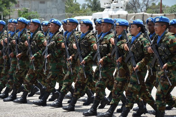 Na Bolívia, com a lei de identidade de gênero, promulgada em maio de 2016, foi garantido o "procedimento para a mudança do nome próprio, informação do sexo e imagem de pessoas transexuais e transgênero em toda documentação pública e privada vinculada a sua identidade, permitindo a elas exercer de forma plena o direito à identidade de gênero"