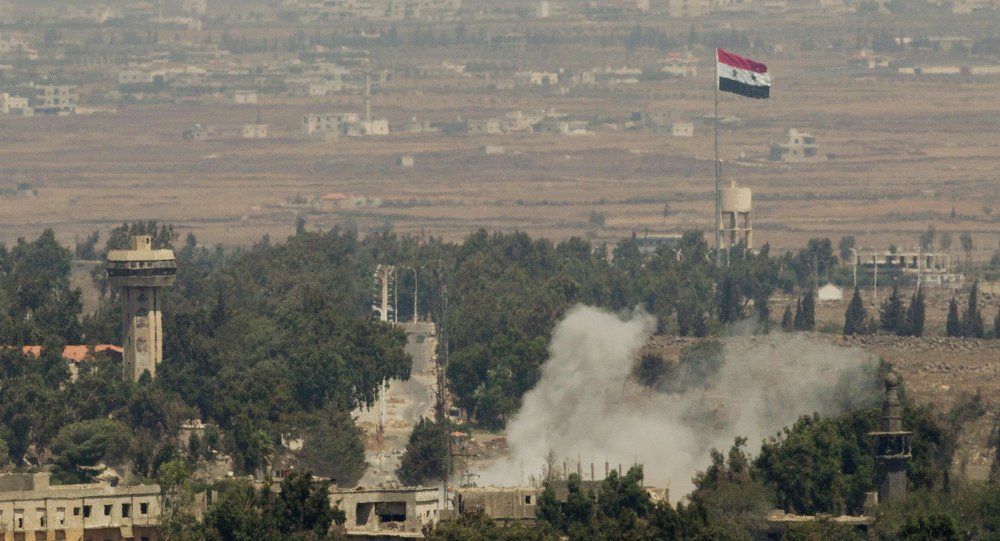 A aviação israelense lançou um ataque com mísseis contra as posições do exército sírio na província de Quneitra, na fronteira com as Colinas de Golã controladas pelos israelenses, informou uma fonte militar síria à Sputnik; "Aviões de guerra inimigos de Israel lançaram dois mísseis do território ocupado às 18:45 (hora local) em uma das posições do nosso exército, causando danos materiais", disse a fonte; ataque foi realizado quando o exército sírio estava repelindo o avanço terrorista em Quneitra