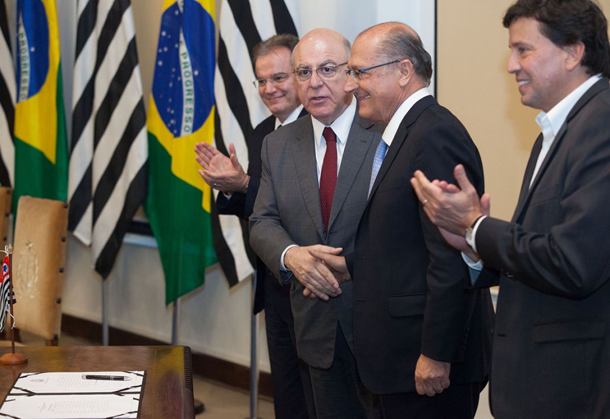 Secretário de Agricultura de São Paulo, Arnaldo Jardim (PPS), e governador Geraldo Alckmin (PSDB)