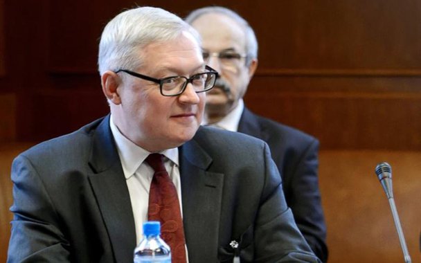 Escalação das tensões com a Coreia do Norte pode provocar uma situação catastrófica, declarou o vice-ministro das Relações Exteriores da Rússia, Sergei Ryabkov; "O novo lançamento de míssil da Coreia do Norte é mais uma lembrança sobre o fato de não haver outras opções, se não quisermos chegar a uma situação completamente incontrolável e potencialmente catastrófica", disse Ryabkov; nesta terça-feira (4),a Coreia do Norte anunciou o lançamento bem-sucedido de um míssil balístico intercontinenta