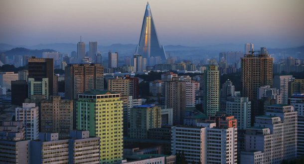 Com as tensões cada vez mais fortes na península coreana, a China recomendou a seus cidadãos residentes na Coreia do Norte que deixem o país; um sinal de que uma guerra pode começar a qualquer momento