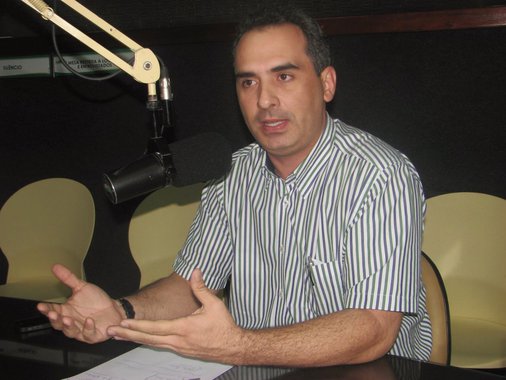 O médico cardiologista Ricardo José Araújo Silveira, filiado ao PMDB, que foi candidato derrotado à Prefeitura de Quixadá em 2016, é o novo superintendente da Fundação Nacional de Saúde, no Ceará