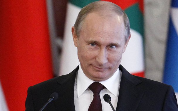 "Somos categoricamente contra a ampliação do clube de potências nucleares, inclusive em benefício da Coreia do Norte. Nós somos contra e consideramos (o disparo) contraproducente, prejudicial e perigosos", afirmou o presidente da Rússia, Vladimir Putin, em entrevista coletiva em Pequim; "Mas temos que retornar ao diálogo, parar de intimidar a Coreia do Norte e encontrar uma solução pacífica para resolver este problema", acrescentou