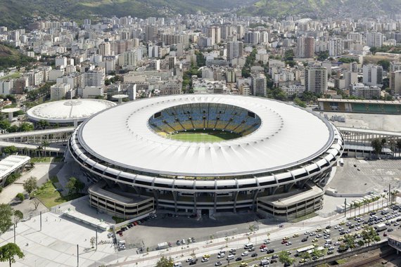 A empresa francesa Lagardère informou nesta quinta-feira, 11, que desistiu de comprar as ações majoritárias da concessionária Maracanã, em poder da Odebrecht; "Ficou impossível sustentar junto à matriz o que o governo fez", diz o comunicado, referindo-se à possibilidade de nova licitação, admitida pelo governo de Luiz Fernando Pezão (PMDB) em audiência pública recente