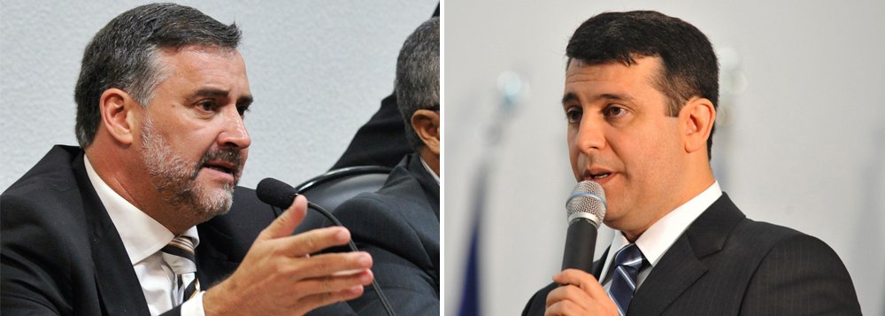 Deputado Paulo Pimenta (PT-RS) diz que, apesar de ser obrigado por lei, há mais de um mês o diretor-geral da Polícia Federal, Leandro Daiello, tem se recusado a fornecer esclarecimentos sobre o vazamento de informações da PF para os realizadores do filme "Polícia Federal – A lei é para todos"; Pimenta cobra em qual legislação a Polícia Federal está amparada para permitir, entre outros, o compartilhamento de informação com produções cinematográficas; o acesso de arquivos sigilosos para atores e atrizes; o empréstimo de locações, veículos, helicópteros, armas e uniformes para a realização de obras de ficção; e a permissão para a autorização de visitas da equipe do filme às celas dos detidos pela Operação Lava Jato