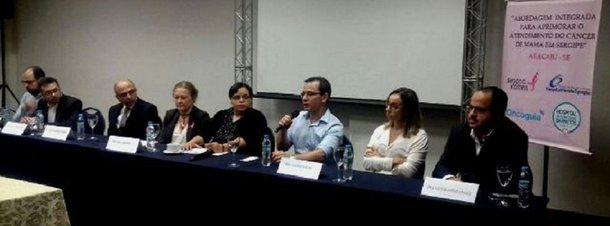 Secretaria Municipal da Saúde (SMS) firmou uma parceria com a ONG norte-americana Susan G. Komen For The Cure com o objetivo de fortalecer as ofertas dos serviços de saúde e diagnóstico do câncer de mama em Aracaju; presente na reunião que aconteceu no Radisson Hotel, o Secretário da Saúde André Sotero, juntamente com a diretora de Atenção à Saúde Guadalupe Ferreira, a coordenadora do Programa Saúde da Mulher Cristiani Ludmila e equipe do programa, pactuou o auxílio do levantamento de dados, bem como qualificação dos profissionais da rede a respeito da doença na capital