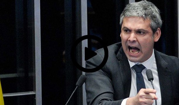 O senador Lindbergh Farias (PT-RJ) afirma que a terceirização irrestrita, aprovada ontem no Congresso, prova para quem ainda duvidava que o golpe veio com essa finalidade: tirar direitos dos trabalhadores; "Precisamos seguir na luta para derrotar este governo golpista e restabelecer a democracia, eleger um governo legítimo e anular as medidas aprovadas por Temer", afirma; vídeo